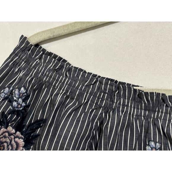 American Eagle embroidered stripe Loose Peasant Boho Coastal off shoulder top S - Picture 5 of 10